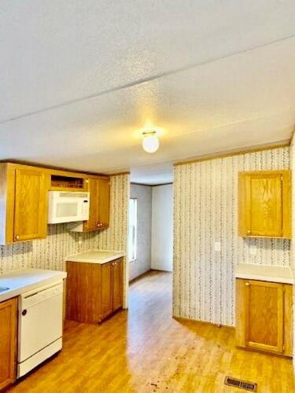 GREENHILL Manufactured Home for Sale in Pikeville, KY 41501 for 49,900