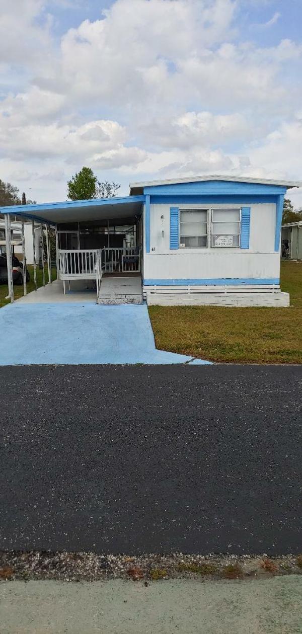 Sleepy Hollow Mobile Estates Mobile Home Park in Zephyrhills, FL