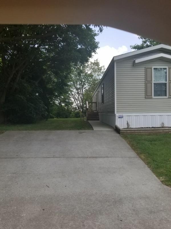 Mallard Lake Mobile Home Park in Pontoon Beach, IL MHVillage