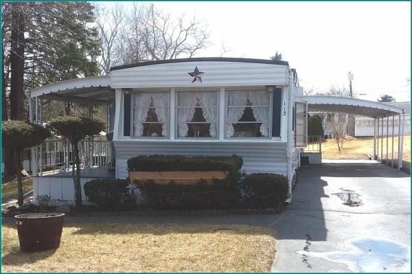 1972 Holly Park Mobile Home For Sale | Plymouth Mobile Estates ...