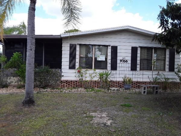 1986 Homes of Merit Mobile Home For Sale