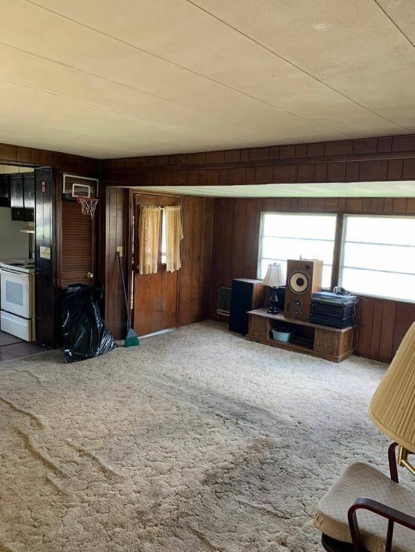 Vindale Mobile Home for Sale in Sicklerville, NJ 08081 for $6,500