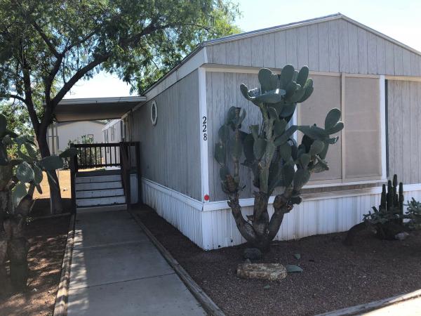1998 Clayton Mobile Home For Rent