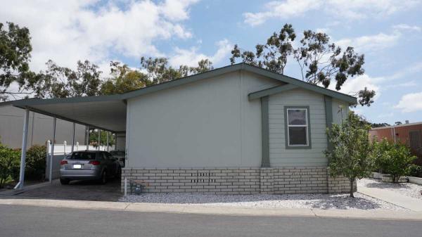2005 Clayton Homes Inc Mobile Home For Rent