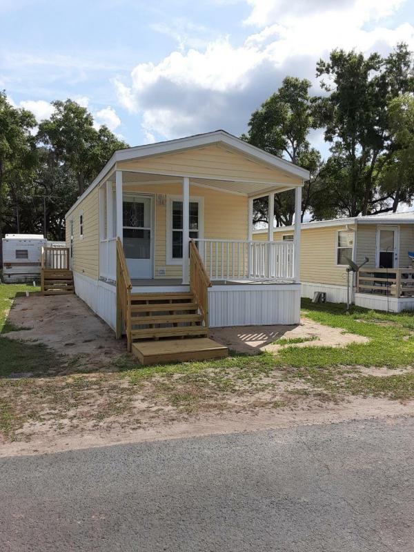 Senior Retirement Living 2019 Park Model Mobile Home For Sale in Dade City, FL