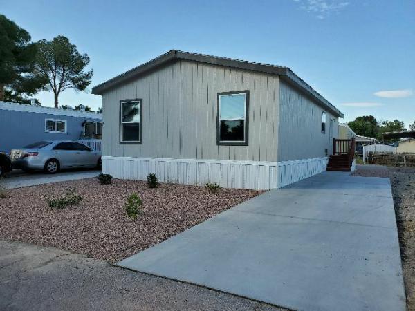 2020 Clayton - Buckeye AZ Mobile Home For Sale