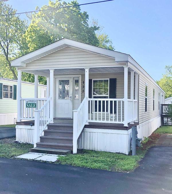 Senior Retirement Living 2009 Colony Mobile Home For Sale in Severn, MD