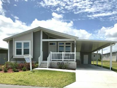 Crystal Lake - Zephyrhills Mobile Home Park in Zephyrhills, FL | MHVillage