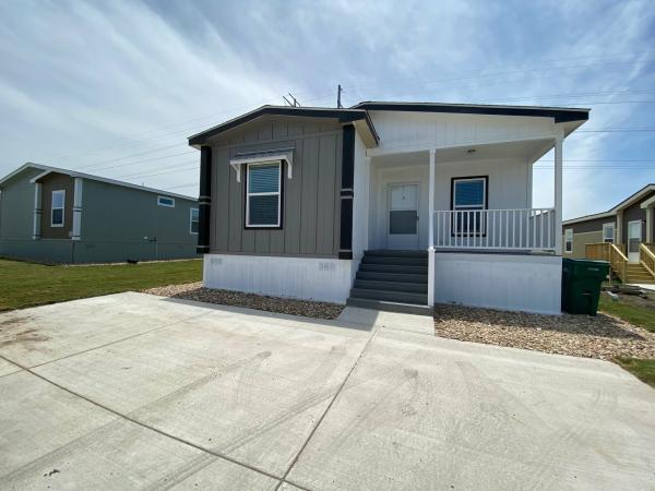 2020 Clayton Mobile Home For Rent
