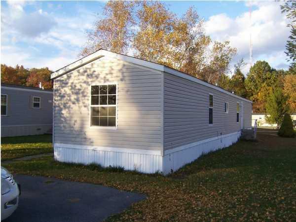 Senior Retirement Living 2005 Fleetwood Mobile Home For Sale In West