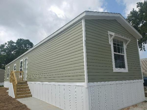 2020 Fleetwood Mobile Home For Rent