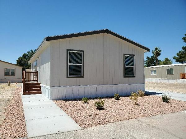 2020 Clayton - Buckeye AZ Mobile Home For Sale