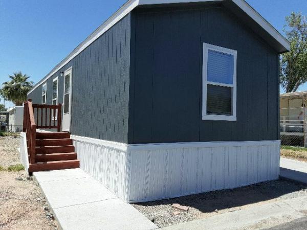 2020 Clayton - Buckeye AZ Mobile Home For Rent