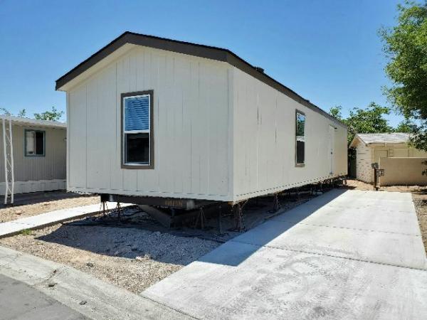 2020 Clayton - Buckeye AZ Mobile Home For Rent