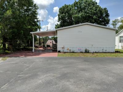 Hickory Hills Manor Mobile Home Park in Lakeland, FL | MHVillage