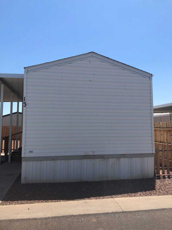 LIVE OAK Mobile Home for Sale in Glendale, AZ 85305 for 36,850