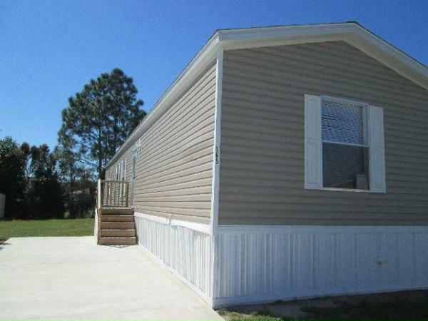 2015 FLEETWOOD Mobile Home For Rent