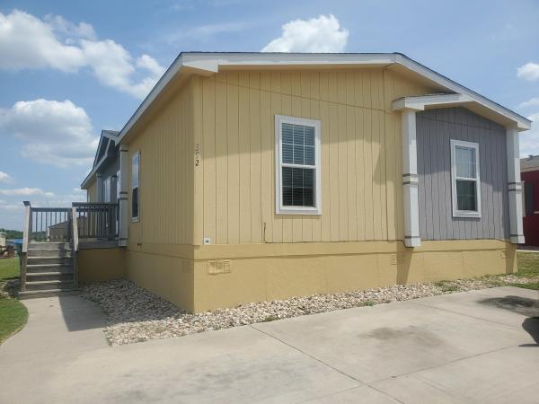 2014 Clayton Mobile Home For Rent
