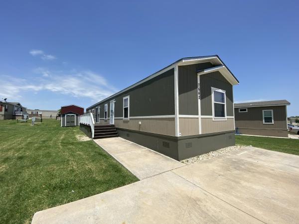 2013 Clayton Mobile Home For Rent