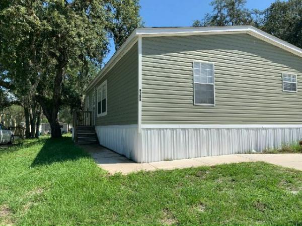 2019 LIVE OAK Mobile Home For Rent