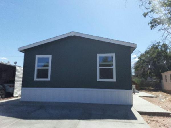 2020 Clayton - Buckeye AZ Mobile Home For Rent