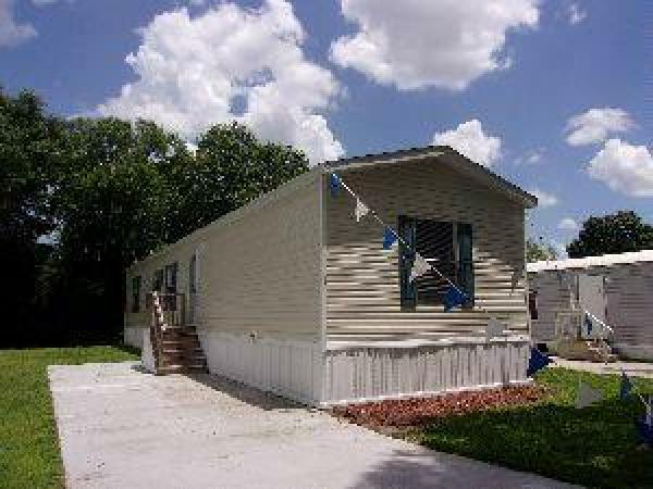 2015 FLEETWOOD Mobile Home For Sale