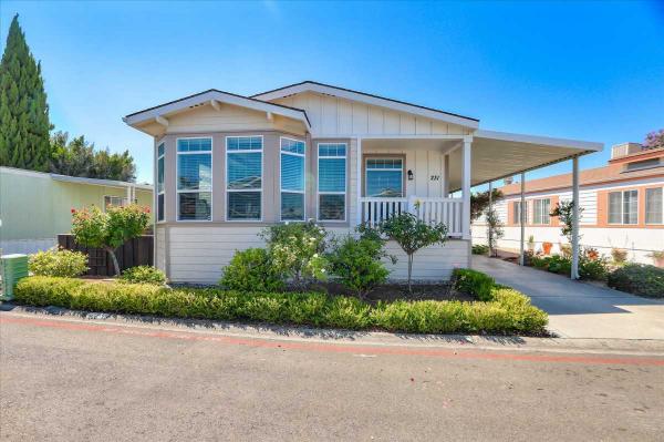 2012 Karsten Mobile Home For Rent