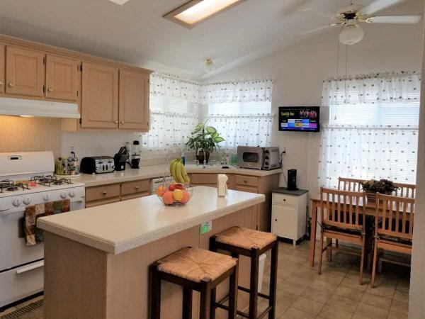 2003 Silvercrest Mobile Home For Rent