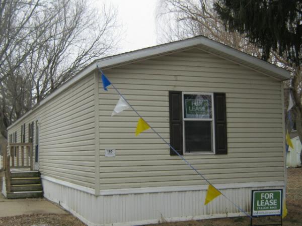 2005 FLEETWOOD Mobile Home For Rent