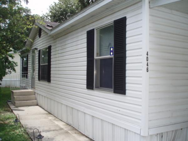 1997 Home of Merit Mobile Home For Sale