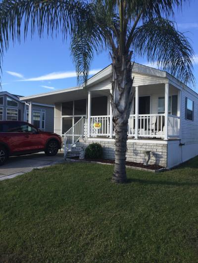 Majestic Oaks RV Resort Mobile Home Park in Zephyrhills, FL | MHVillage