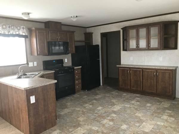 2016 Champion Mobile Home For Rent
