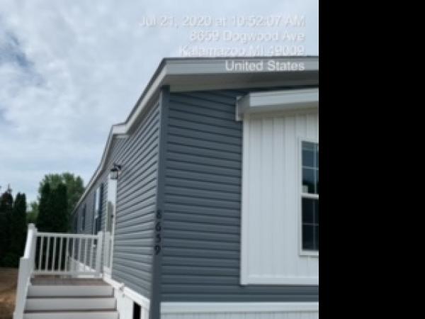 2021 DUTCH Mobile Home For Rent