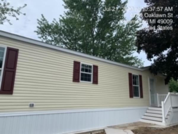 2020 Champion Mobile Home For Rent