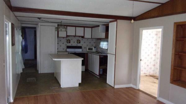 Senior Retirement Living - 1966 NEWM Singlewide Mobile 