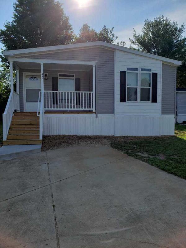 Eagle River Mobile Home for Sale in Lothian, MD 20711 for 95,000