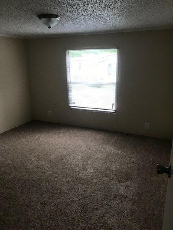 2001 CLAYTON Mobile Home For Sale