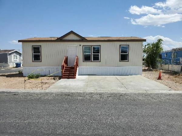 2020 Clayton - Buckeye AZ Mobile Home For Rent