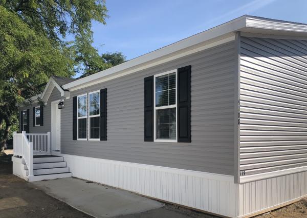 2020 Champion Mobile Home For Rent