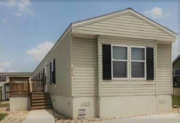 2011 Clayton Mobile Home For Rent
