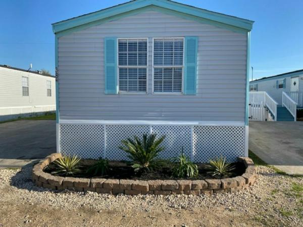 1998 Palm Harbor Homes I LP Mobile Home For Rent