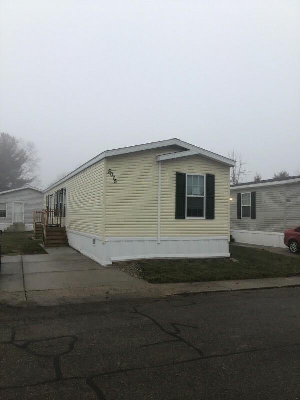 2020 Champion Mobile Home For Rent