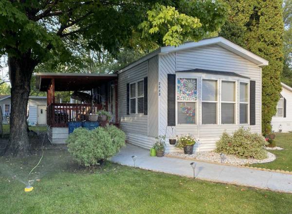 Friendship Mobile Home for Sale in Mounds View, MN 55112 for $39,900