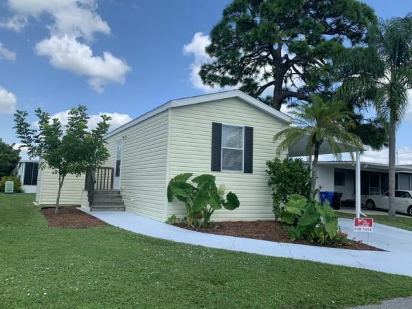 2013 Nobility Mobile Home For Rent