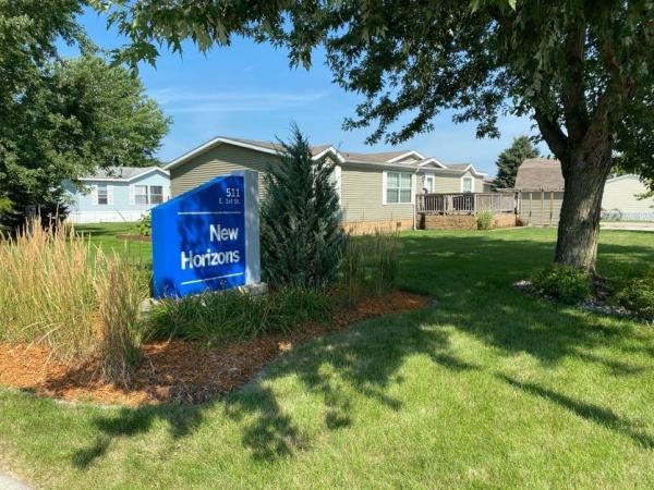 2021 Champion - Topeka Mobile Home For Rent