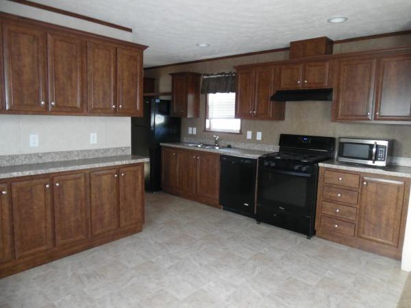 2014 DUTCH Mobile Home For Rent