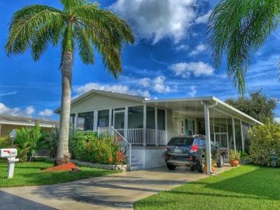 Deerfield Lake Mobile Home Park in Coconut Creek, FL | MHVillage