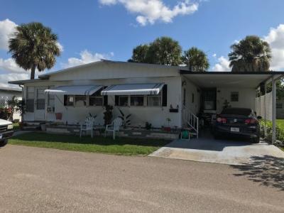 Colonial Manor Mobile Home Park in Palmetto, FL | MHVillage