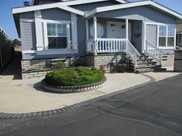 2004 Skyline Mobile Home For Rent