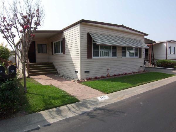 1971 Goldmetal Mobile Home For Rent